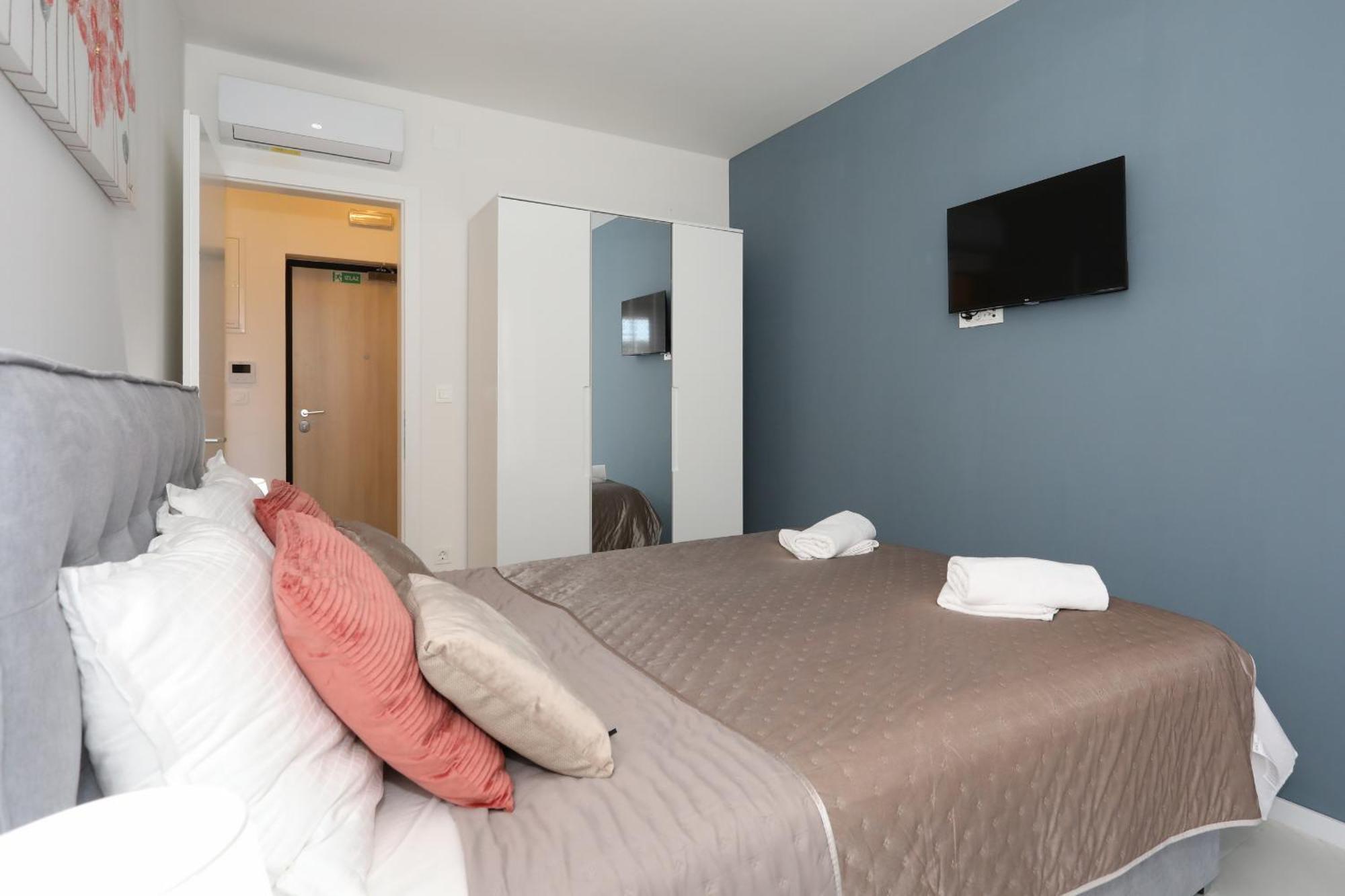 Apartment Relex With Pool & Jacuzzi Privlaka  Εξωτερικό φωτογραφία