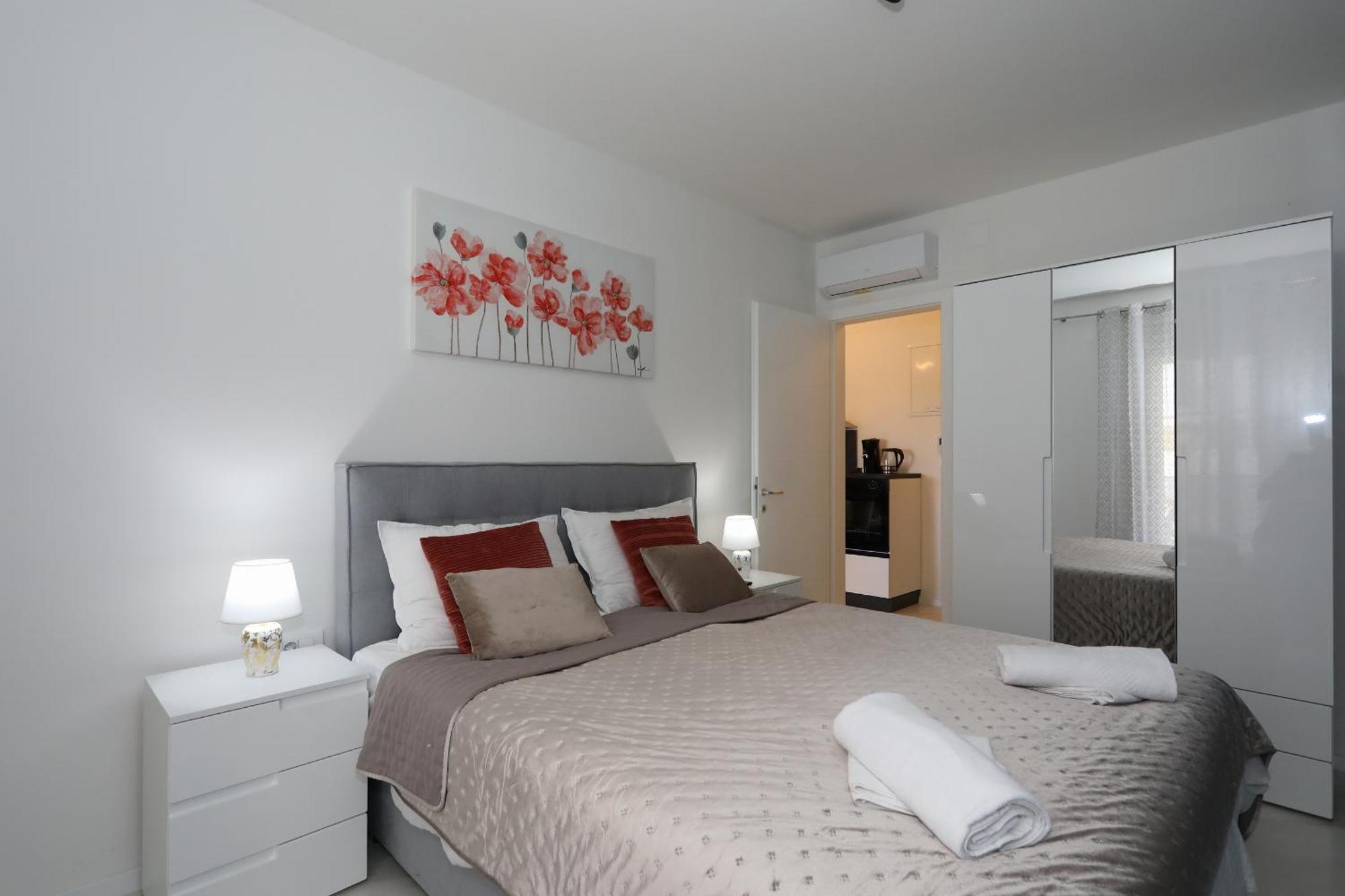 Apartment Relex With Pool & Jacuzzi Privlaka  Εξωτερικό φωτογραφία