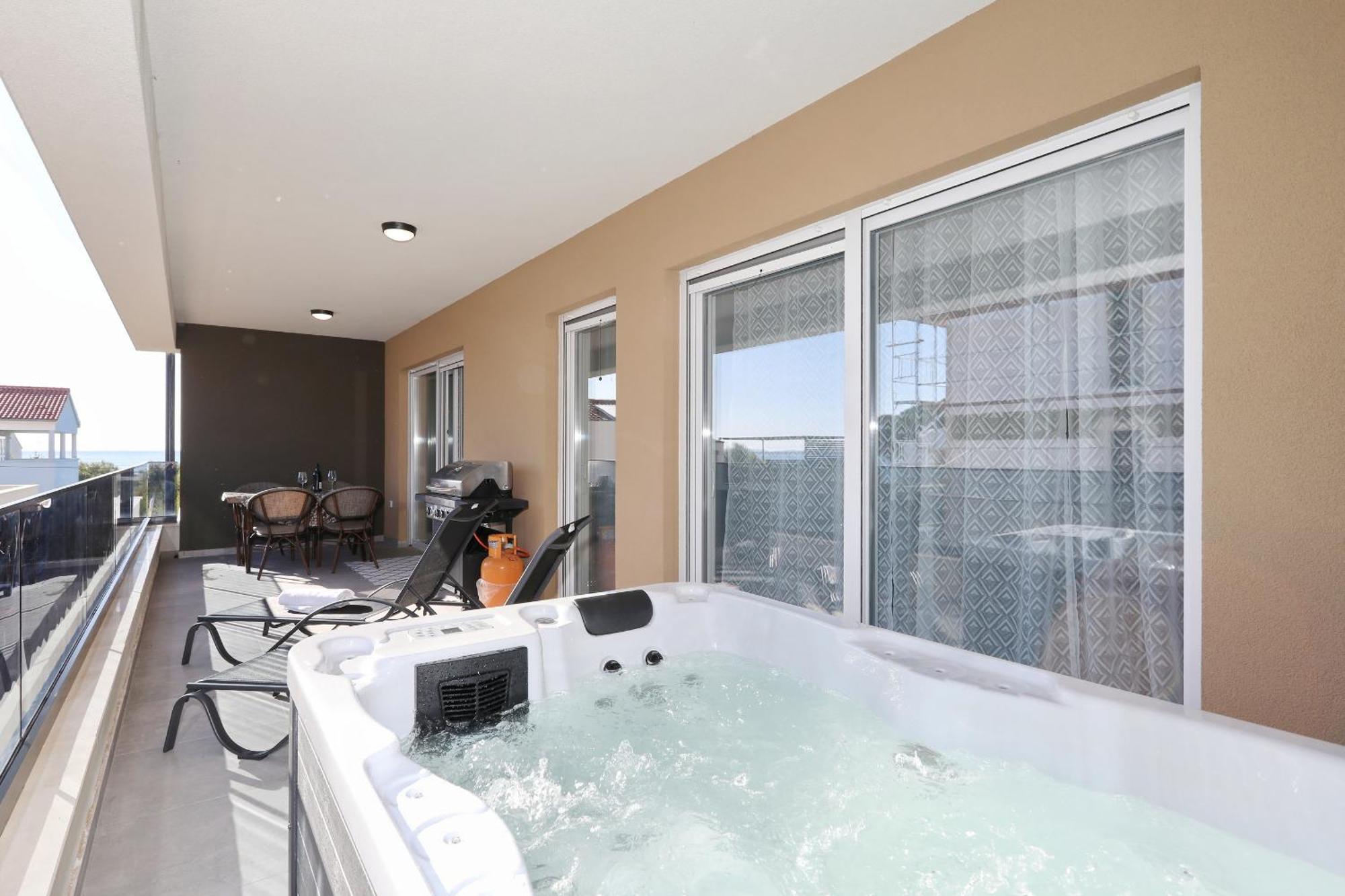 Apartment Relex With Pool & Jacuzzi Privlaka  Εξωτερικό φωτογραφία