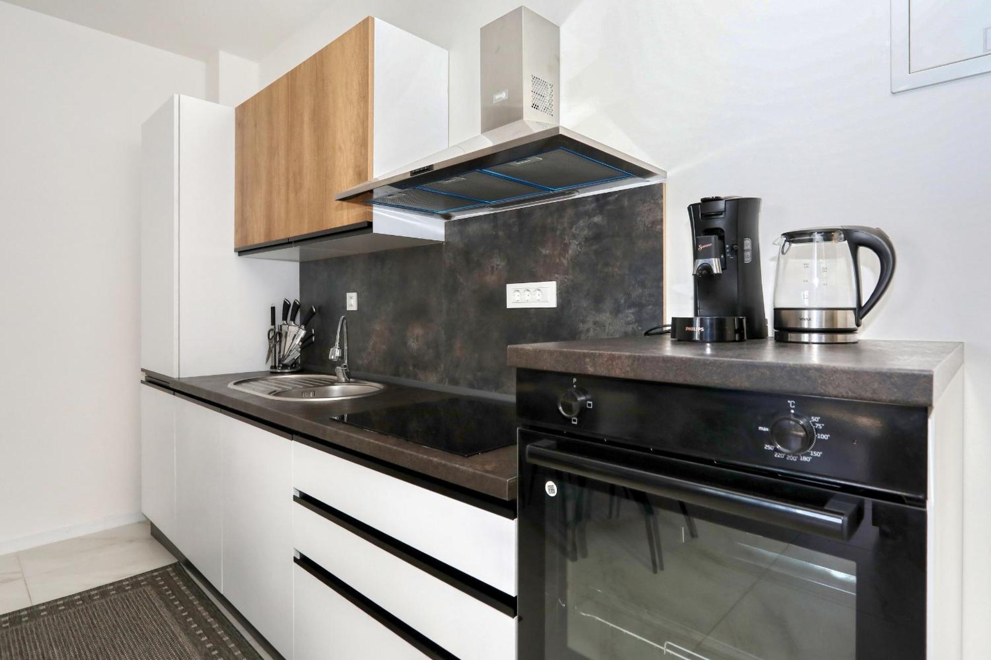 Apartment Relex With Pool & Jacuzzi Privlaka  Εξωτερικό φωτογραφία
