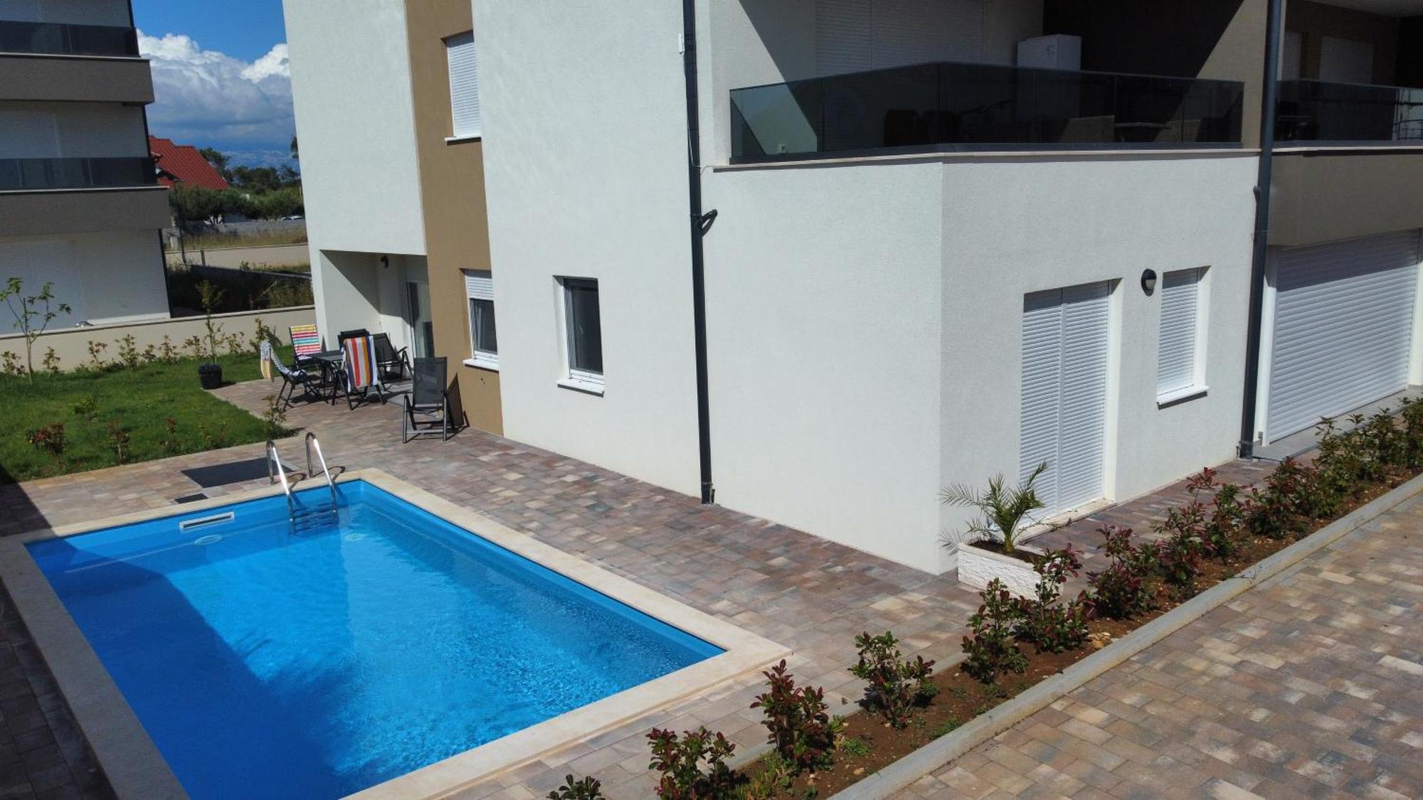 Apartment Relex With Pool & Jacuzzi Privlaka  Εξωτερικό φωτογραφία
